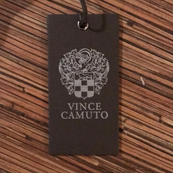 Vince Camuto Metallic Gold and Black Dress - Picture 6 of 6